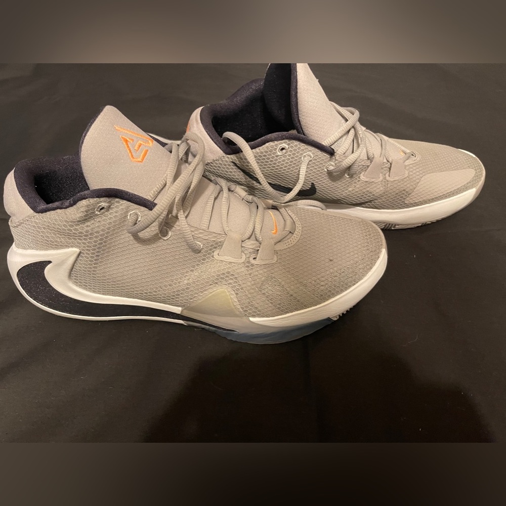 Nike Greek Freak 1